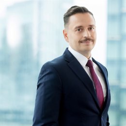 政协第六届贵港市委员会常务委员会第十七次会议召开