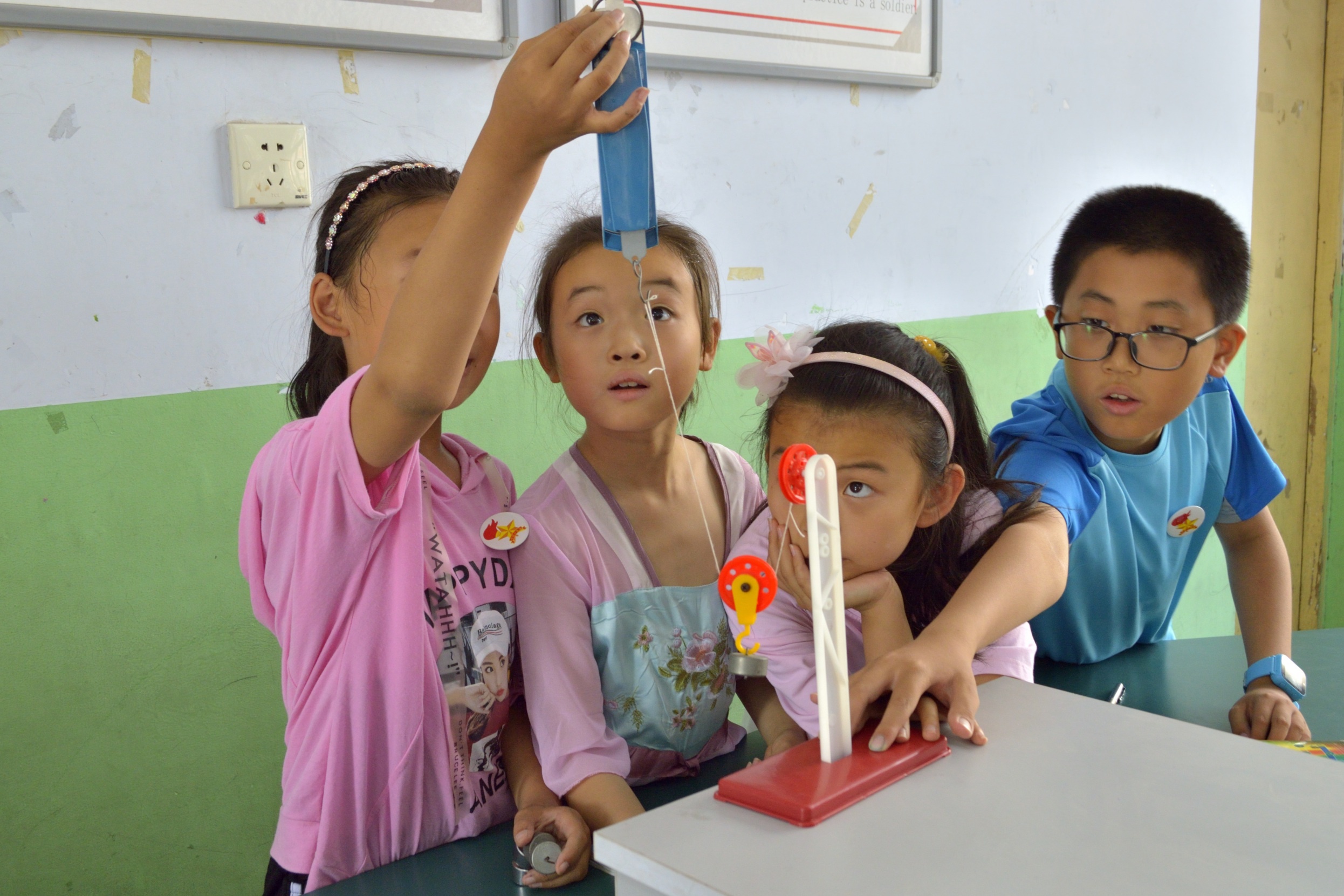 36面锦旗背后的仁心——记“广东好人”李真艮