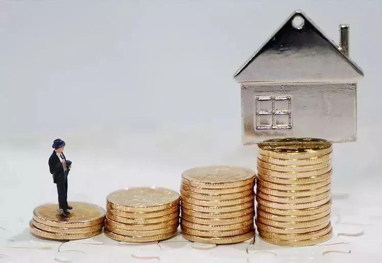 官兵斗志昂扬、装备整齐列阵，80秒带你回顾阅兵“高燃瞬间”