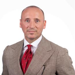 大秦铁路货运量破90亿吨